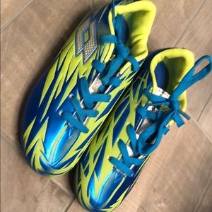 Lotto Boys soccer Cleats
